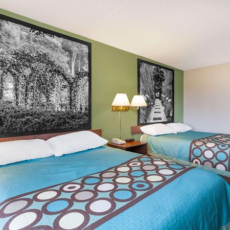 Super 8 By Wyndham Harrisburg Hershey West Exterior foto